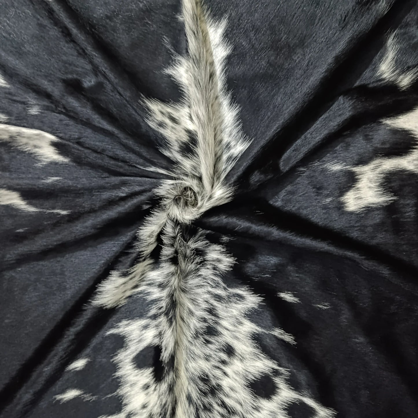 Premium Black and White, Black Salt and pepper, Black salt and pepper Brazilian Cowhide Rug – 6'-0" x 6'-5"