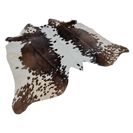Brown and White salt and pepper, Tricolor Cowhide Rug – 4'-10" x 4'-9"