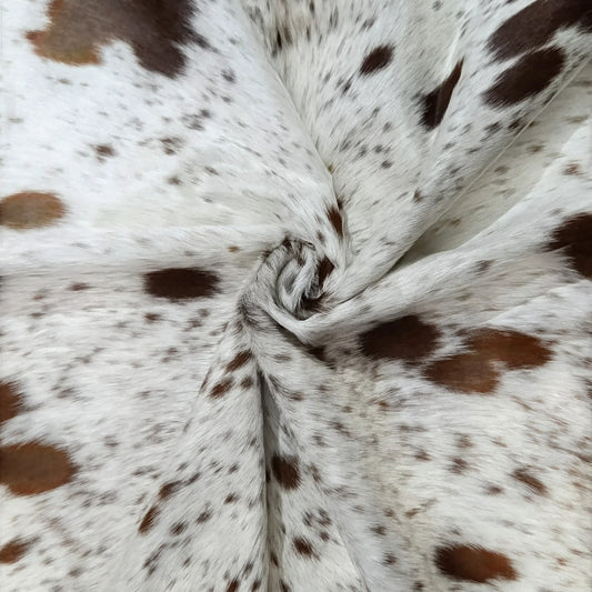 Brown salt and pepper Cowhide Rug – 5'-4" x 5'-3"