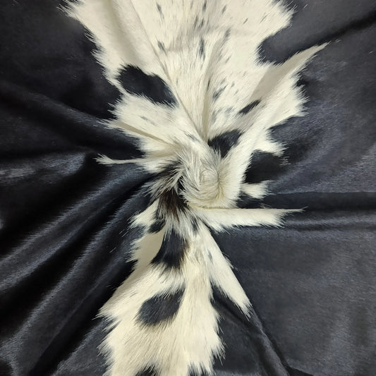 Premium Brazilian Cowhide Rug Black and White - SIZE 5'-4" x 5'-8"