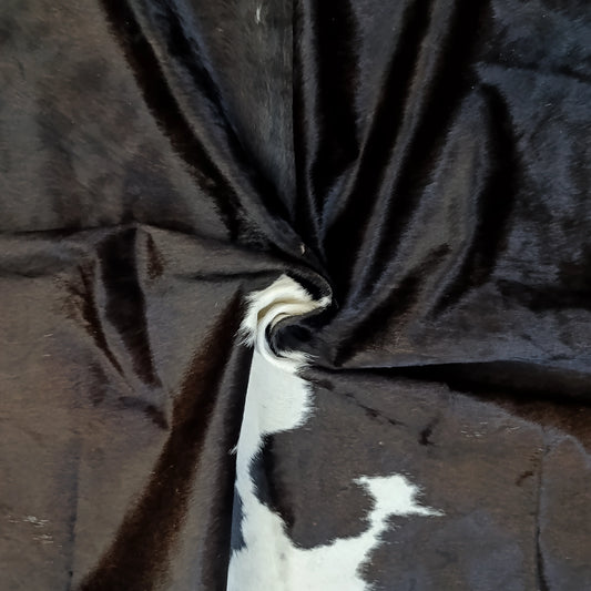 Moona chrco Genuine Natural Cowhide Rug Black & White