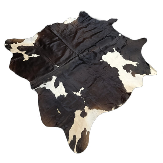 Obsidianus Genuine Natural Cowhide Rug Black & White