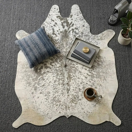 Grey salt and pepper Cowhide Rug – 5'-3" x 5'-7"